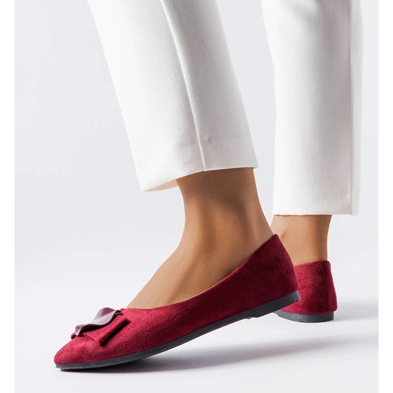 Bordowe balerinki zdobione cyrkoniami Rémy czerwone 1