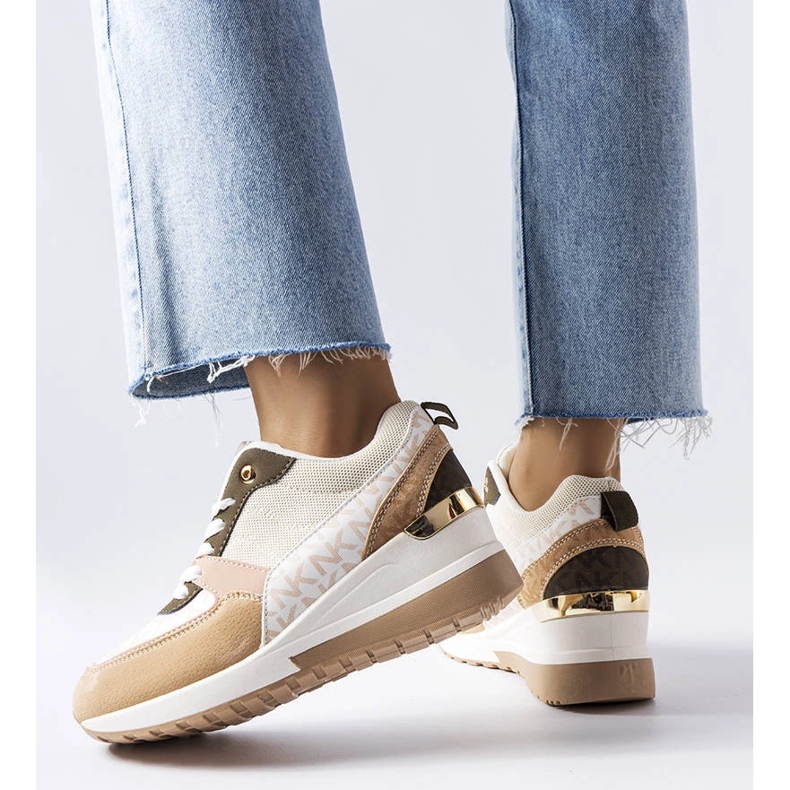 Beżowe sneakersy z ozdobnymi wstawkami Mireault beżowy 1