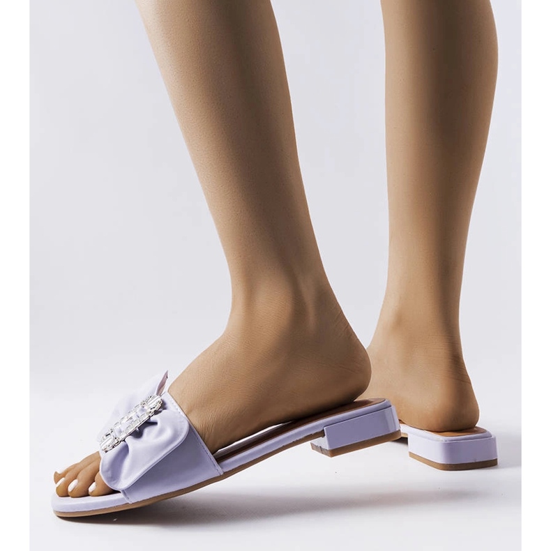 Fioletowe eleganckie klapki z cyrkoniami Fifi 1