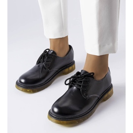 Czarne półbuty typu glany Parfait 1