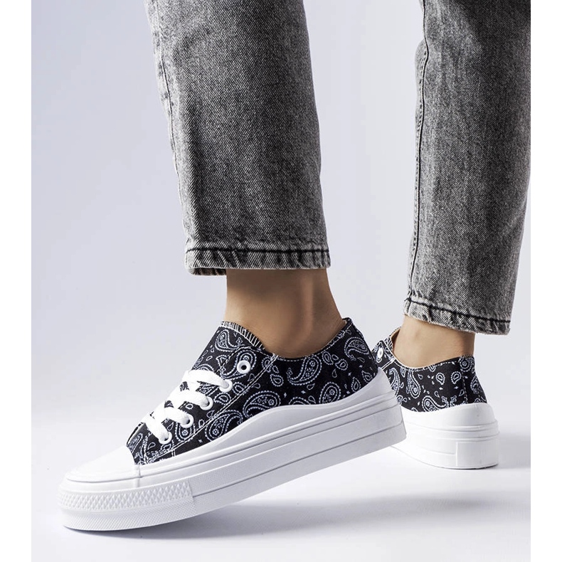 Czarne trampki na platformie Bélair 1