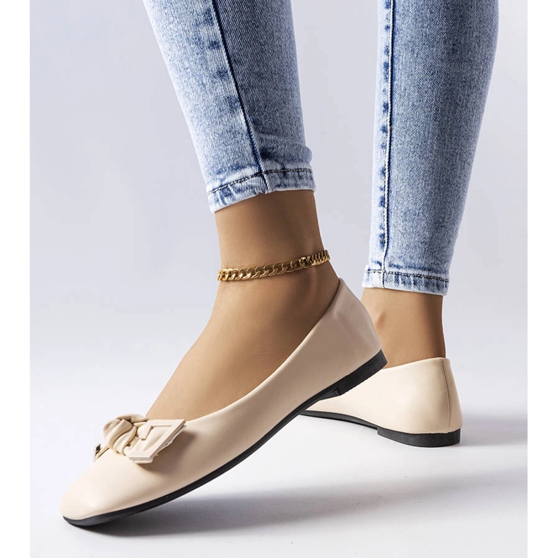 Jasnobeżowe balerinki z kokardką Tabitha beżowy 1