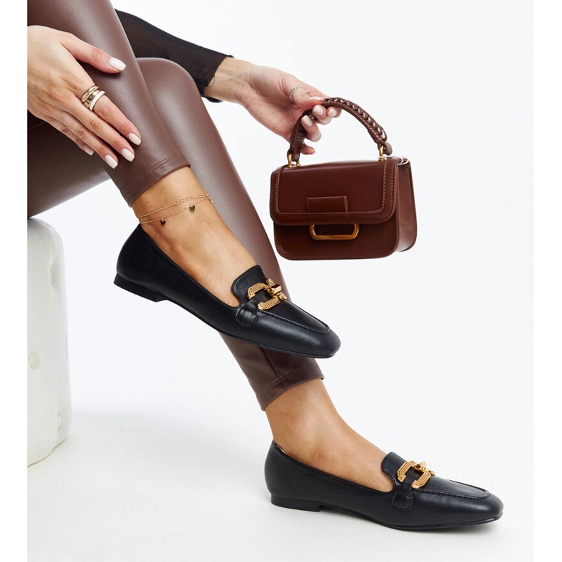 Czarne mokasyny z klamerką Rousseau 1