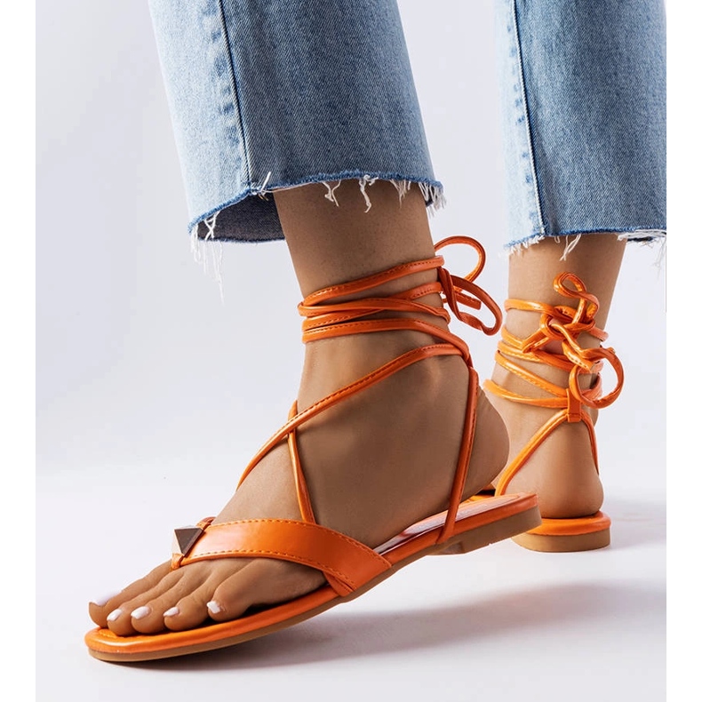 Pomarańczowe wiązane sandałki Marleau 1