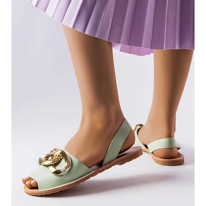 Zielone sandały zdobione łańcuchem Germaine 1