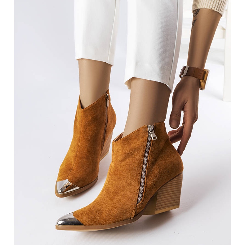 Brązowe kowbojki z metalowym noskiem Vergne 1