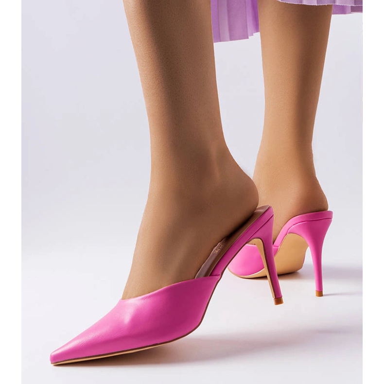 Różowe klapki na szpilce Drainer 1