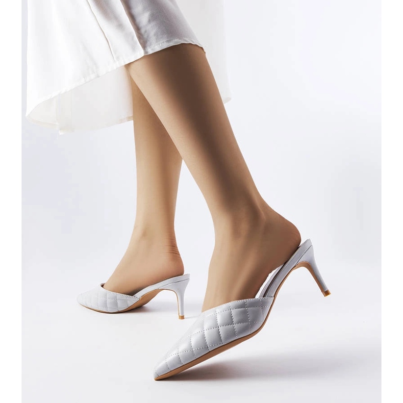 Szare pikowane klapki na szpilce Lambert 1