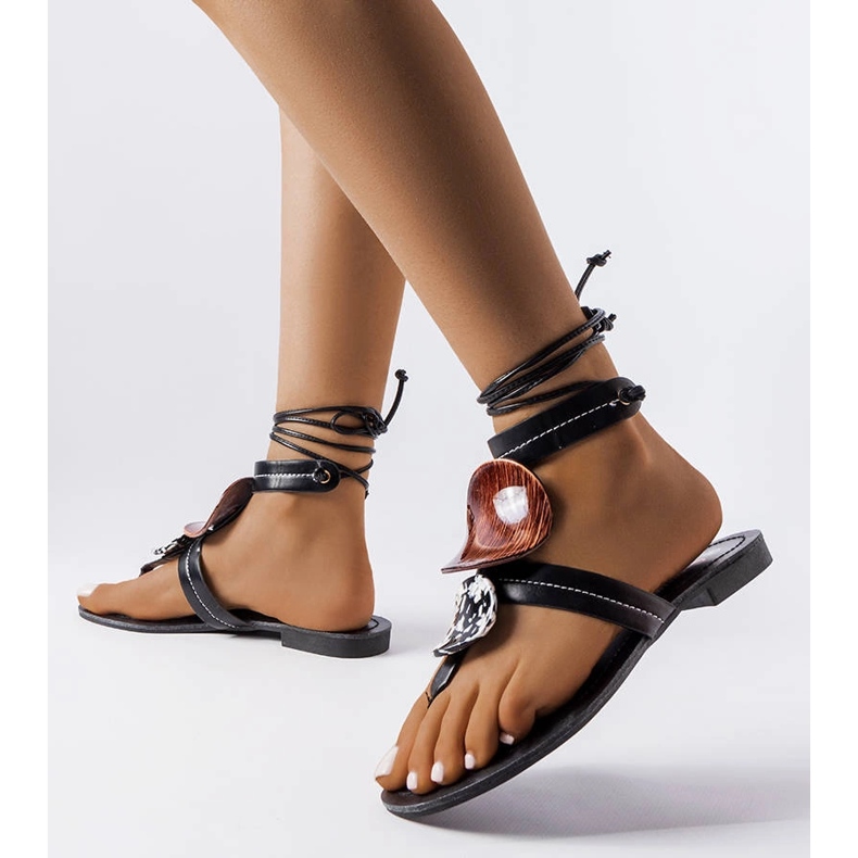 Czarne ozdobne sandały Moines 1