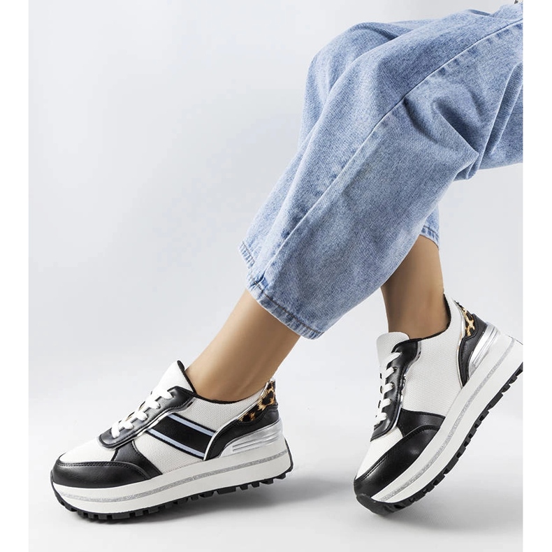 Czarne sneakersy z brokatowymi wstawlami Lang białe 1