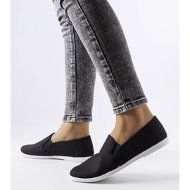 Czarne materiałowe tenisówki Quincy 1