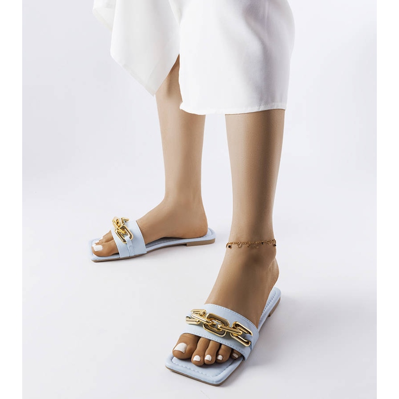 Niebieskie klapki z łańcuchem Cherell 1