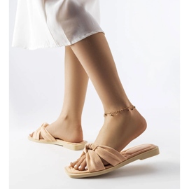 Inna Różowe klapki z eko-zamszu Pride 1