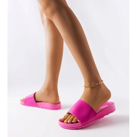 Różowe gumowe klapki Sabourin 2