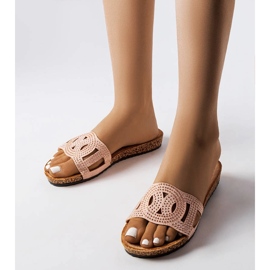 Różowe klapki zdobione dżetami Lagacé 1