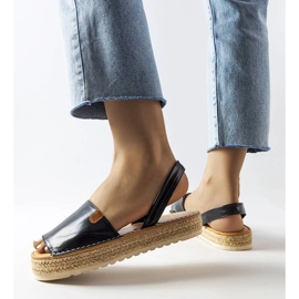 Czarne espadryle na platformie Sadbera 2
