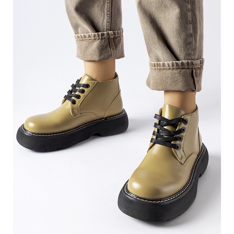 Zielone krótkie klasyczne workery Aristide 1