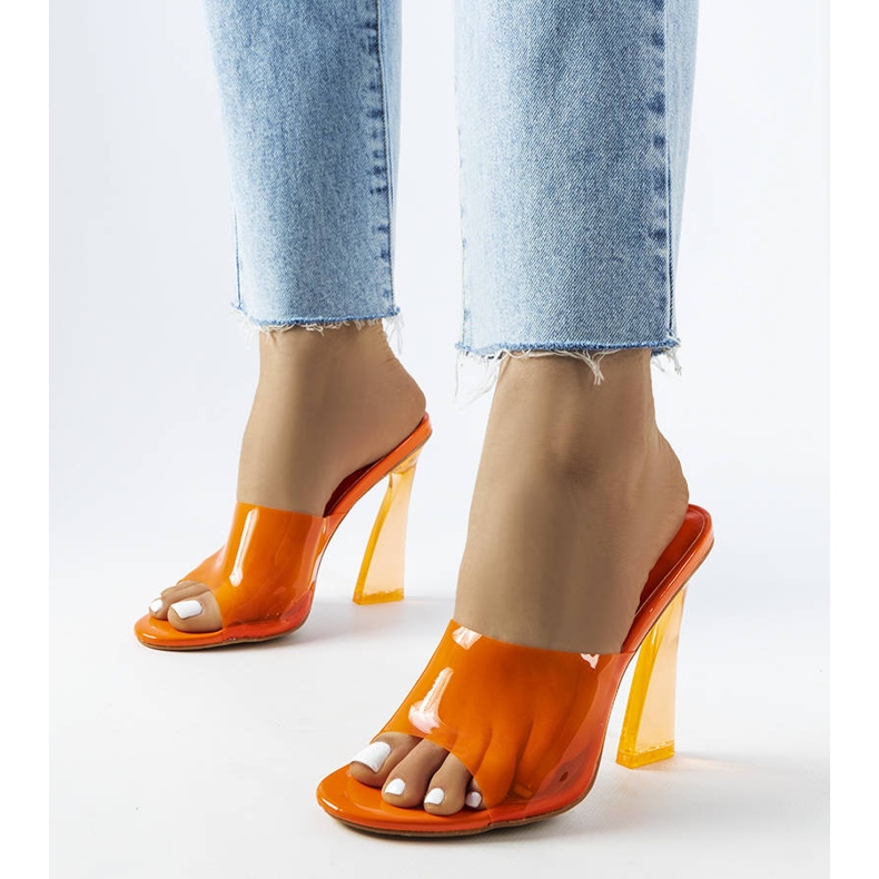 Pomarańczowe transparentne klapki Clichy 1