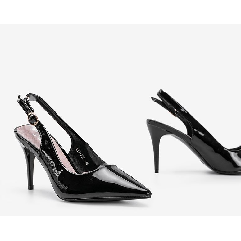 Czarne czółenka lakierowane na pasku Cindy 1