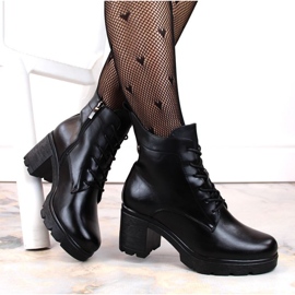 Botki na słupku i platformie ocieplane Potocki W WOL188 czarne 1