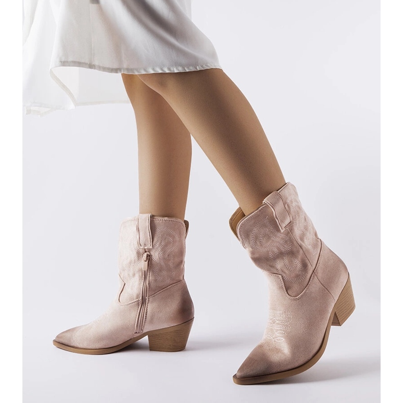 Klasyczne różowe kowbojki Ernestine 1