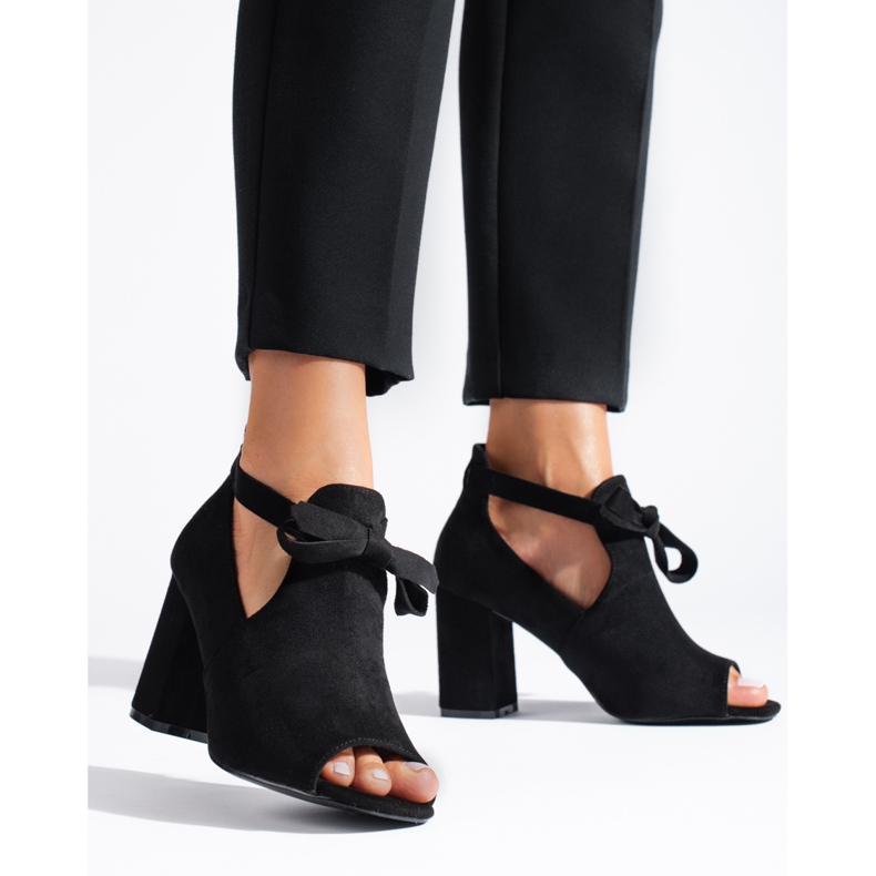 W. Potocki Wiosenne damskie zamszowe botki na słupku Potocki czarne 2