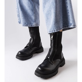 Czarne skarpetkowe botki Napolitani 1