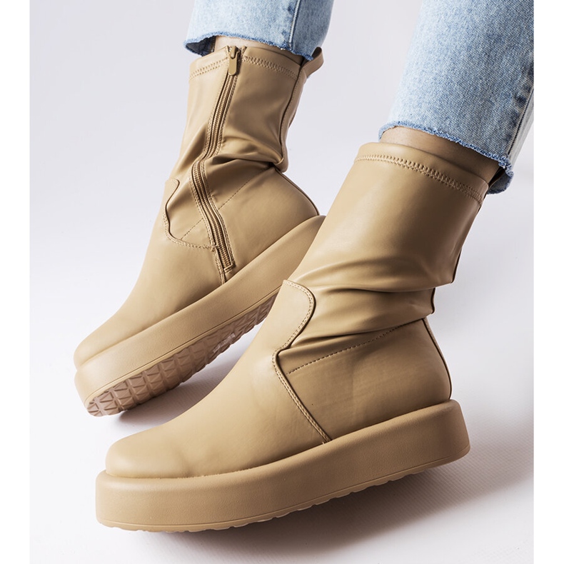 Beżowe botki na platformie Valpantena beżowy 1