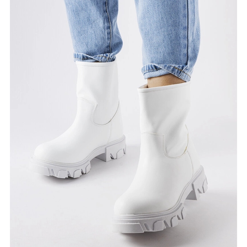 Białe wsuwane workery Wuori 1