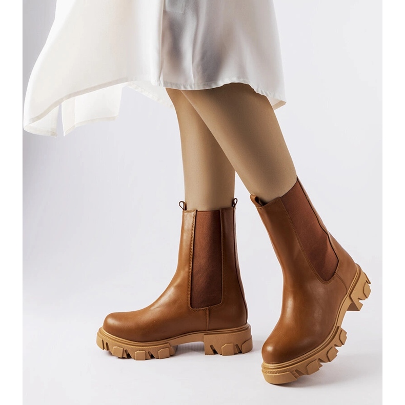 Brązowe wsuwane botki workery Vallejo 1