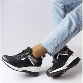Inna Czarne sneakersy na koturnie Deodata 1
