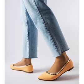 Pomarańczowe balerinki ze szpiczastym noskiem Vittorio 1