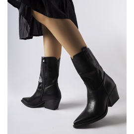 Czarne kowbojki ze zdobioną cholewką Leopardi 1