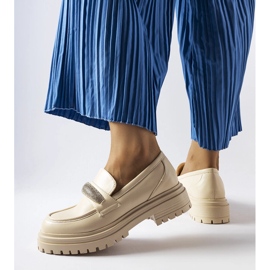 Beżowe mokasyny z cyrkoniami Hartford beżowy 1