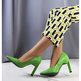 PA1 Zielone czółenka na obcasie Kilda 1