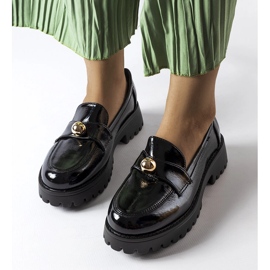 Czarne lakierowane półbuty Stella 1