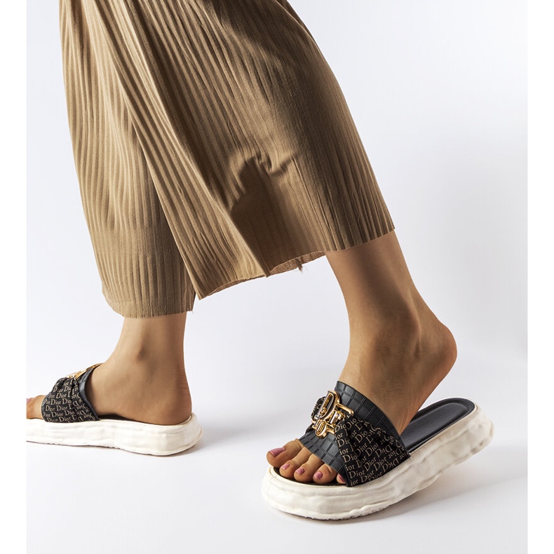 Czarne gumowe ozdobne klapki Bérard 1