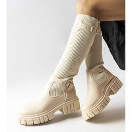 Beżowe kozaki z elastyczną cholewką Courcelle beżowy 1