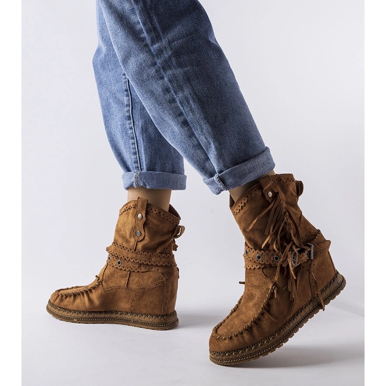 Inna Brązowe botki na koturnie Teodata 1