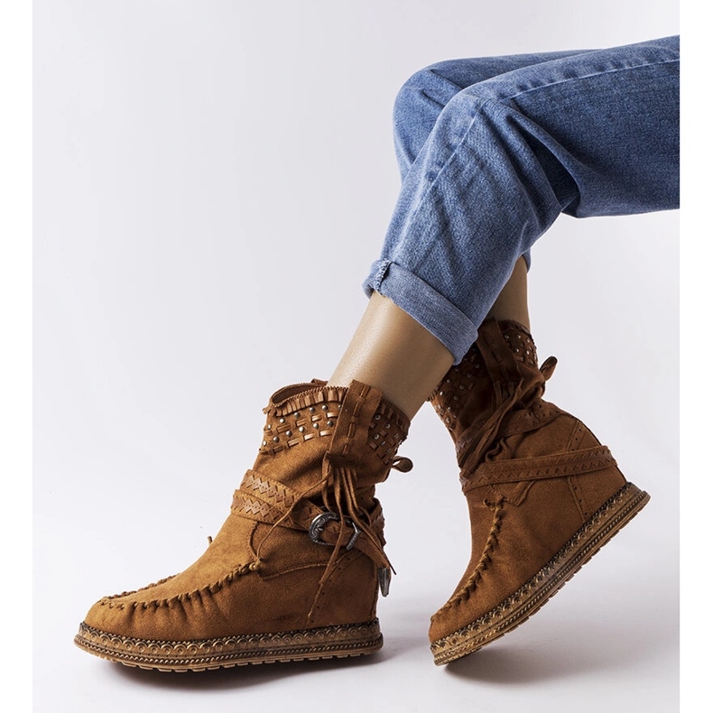 Inna Brązowe botki na koturnie Beausoleil 1