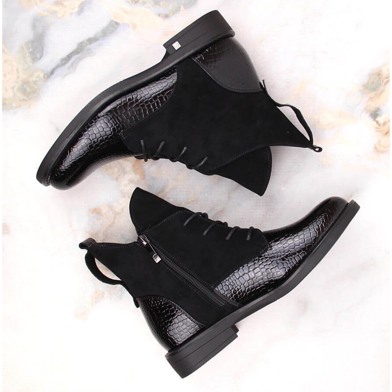 Botki damskie krokodyl ocieplane czarne Potocki 1