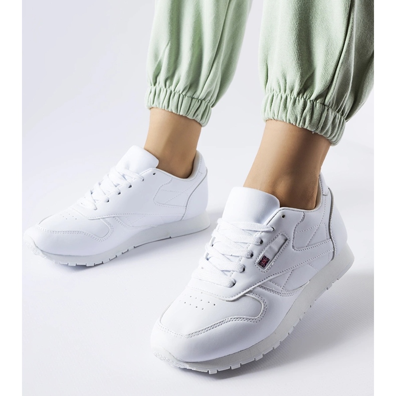 Inna Białe sneakersy klasyczne Poulsen 1