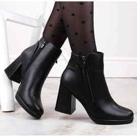 Botki na słupku ocieplane Sergio Leone W SK425A czarne 1