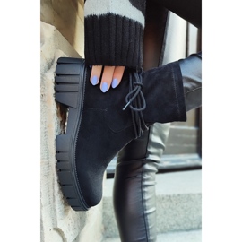 Czarne botki damskie z elastyczną cholewką 1