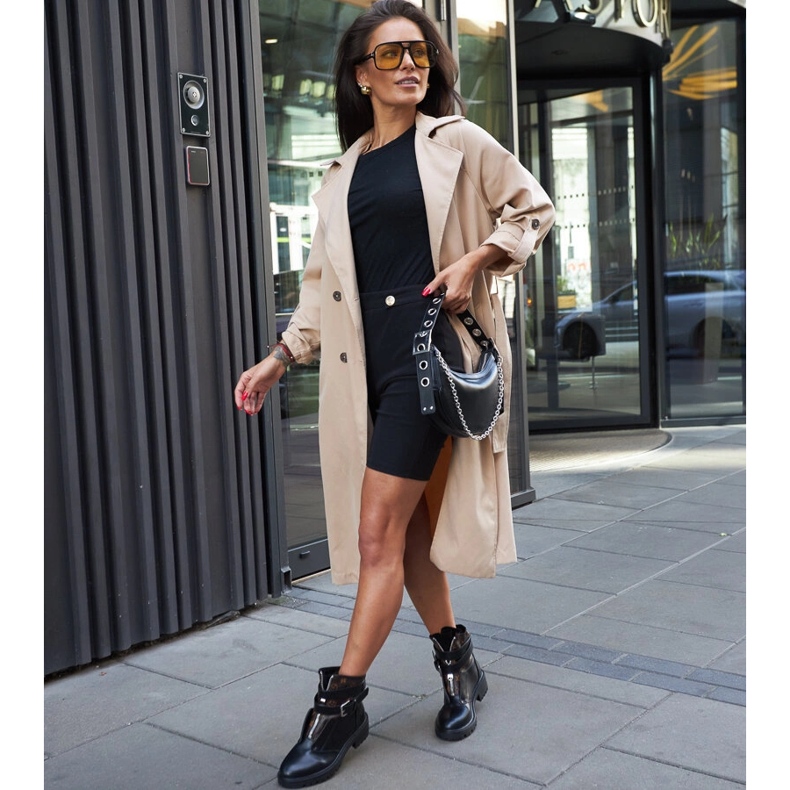 Czarne botki z ozdobnym paskiem Domus 1