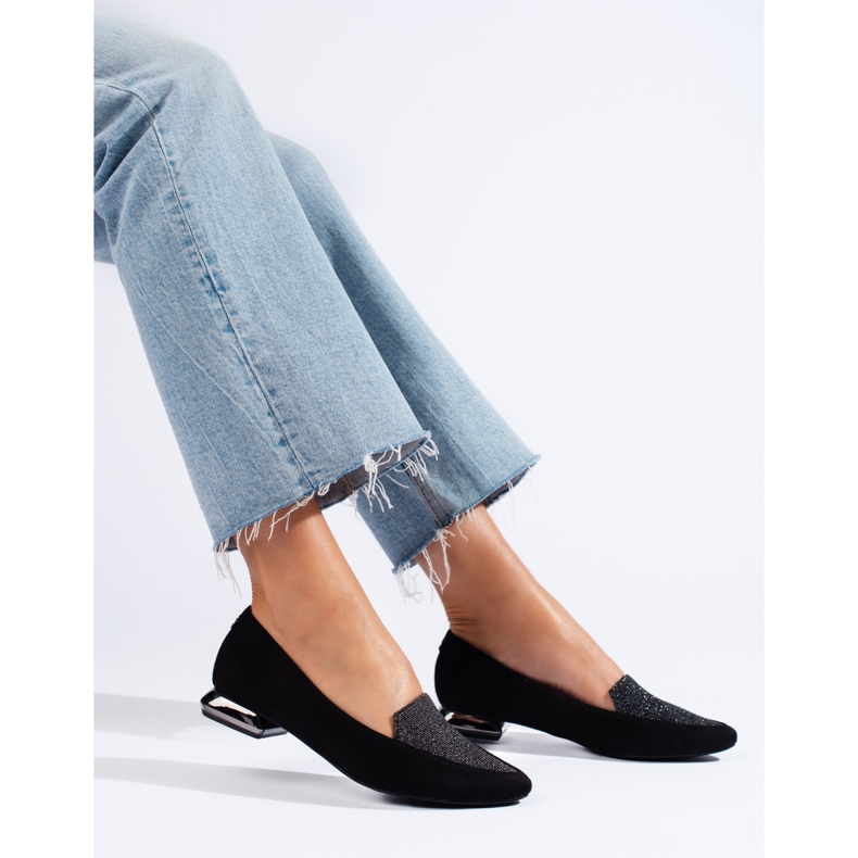 SHELOVET Czarne mokasyny damskie w szpic Daszyński 1