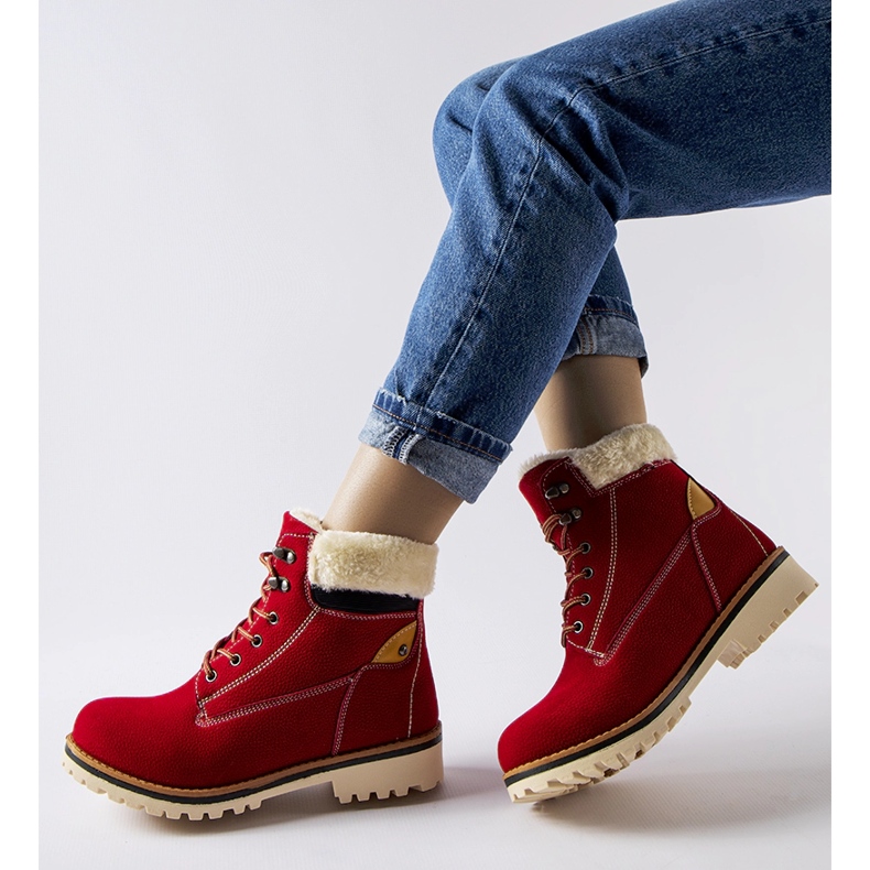 Czerwone ocieplane trapery Montalbino 1