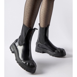 Czarne ocieplane masywne botki Albanese 1