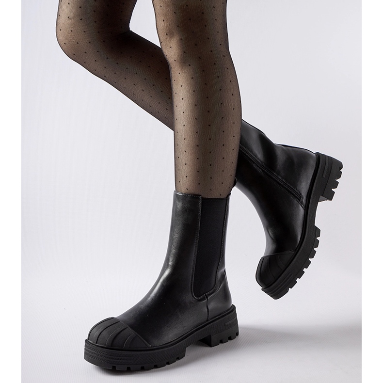 Inna Czarne klasyczne ocieplane trapery Porcigatone 1