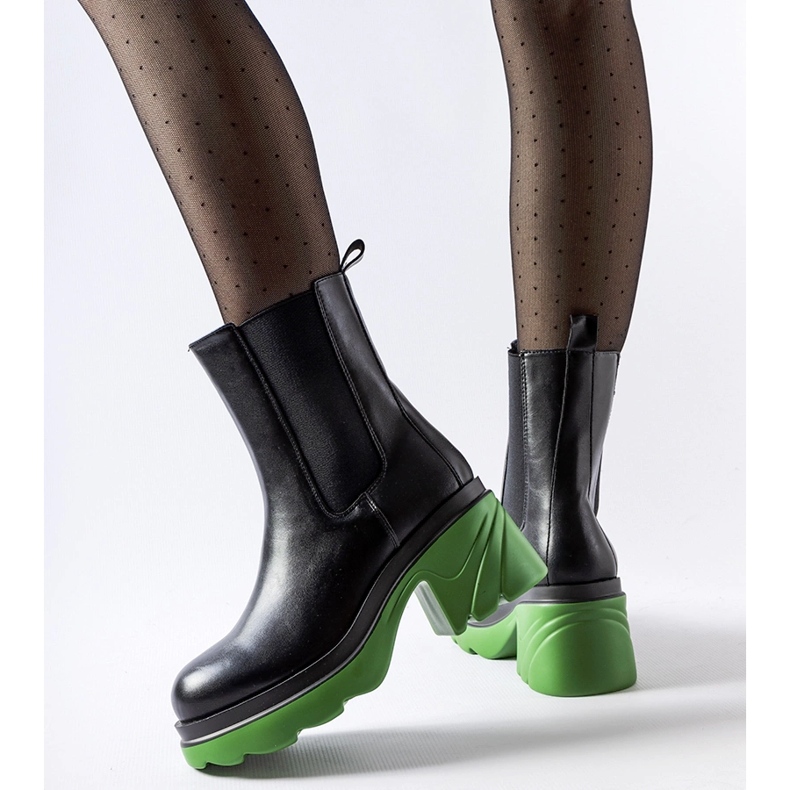 Czarne ocieplane botki zielony słupek Tirano 1